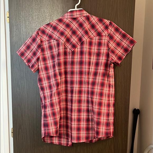 🐴Wrangler Red Plaid Short Sleeve Shirt - Picture 5 of 5